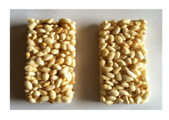 Riso del sesamo delle arachidi del Granola che mescola Antivari che forma linea