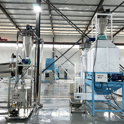 Linea di produzione di alimenti per animali domestici secchi ad alta capacità in acciaio inossidabile con due viti 200kw 1000kg/ora
