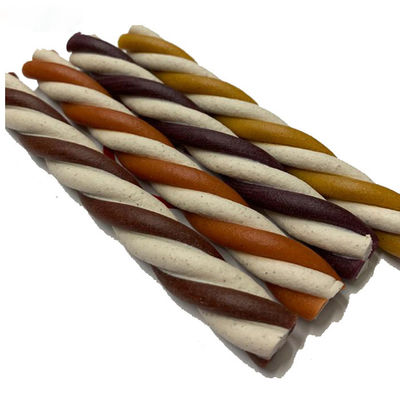 I bastoni dentari degli ossequi a scatti naturali inseguono masticabile e gli ossequi che fanno la macchina