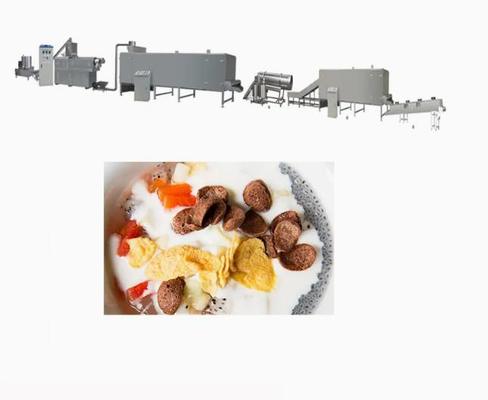La macchina utensile/riso dei fiocchi di mais della prima colazione del cereale si sfalda facendo la macchina