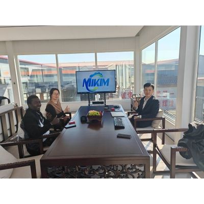 Pressa di stampaggio naturale dell'osso di cane del pellame greggio, impiantistica per la lavorazione degli alimenti dell'animale domestico