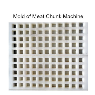 La macchina dell'ossequio del cane di acciaio inossidabile per la carne dei granelli del manzo taglia la formazione a cubetti