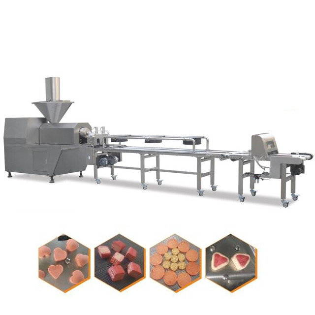 Il cane reale a scatti dell'espulsore dell'alimento per animali domestici della carne dell'anatra tratta la formazione a scatti degli ossequi