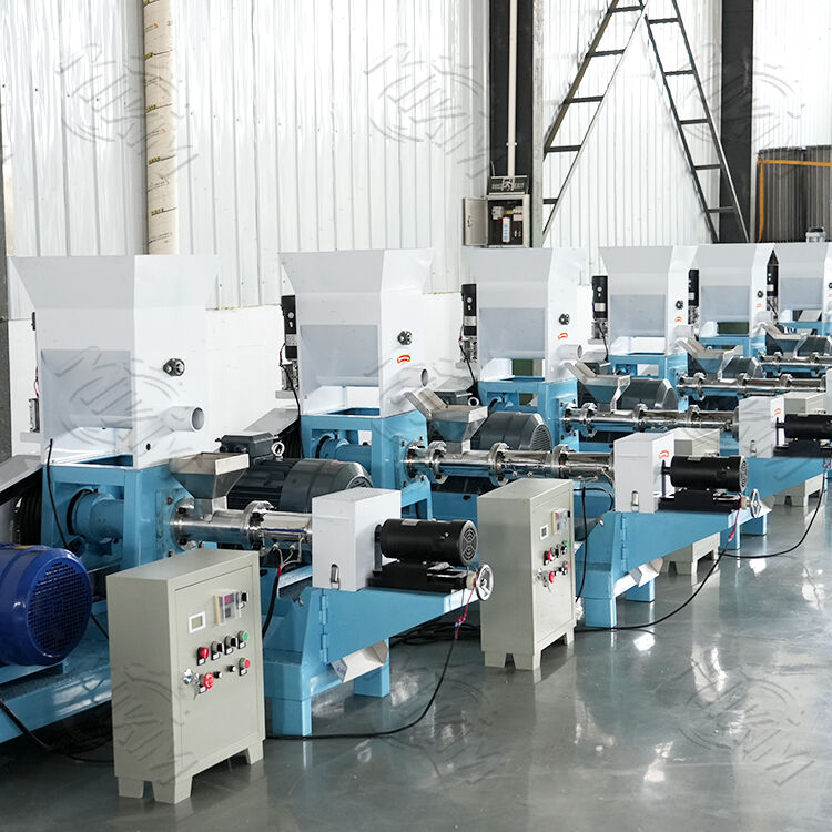 Macchina di produzione di alimenti per cani da compagnia di alta qualità a secco/macchina di estrussione per piccoli mangimi per pesci galleggianti